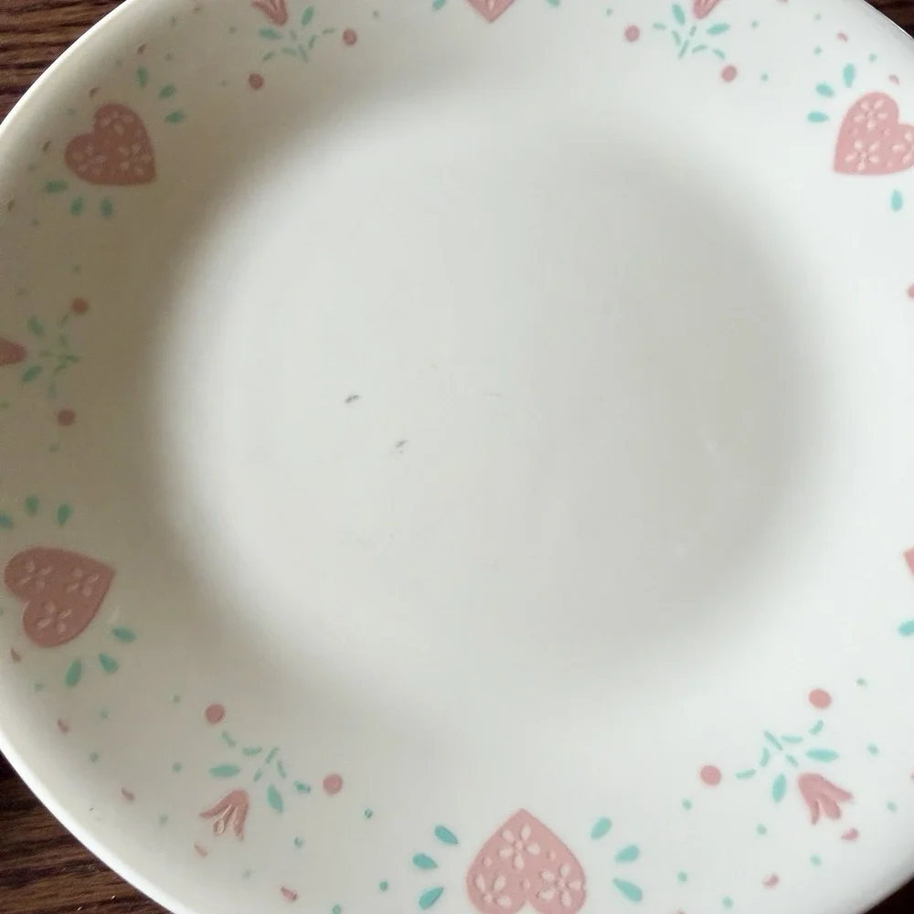8 Corelle FOREVER YOURS Beige Pink Hearts Vintage Appetizer Bread Dessert Plates